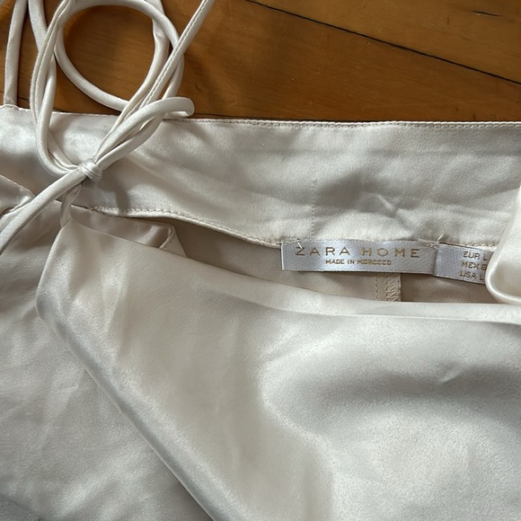 Zara home beige dress - Picture 2 of 3